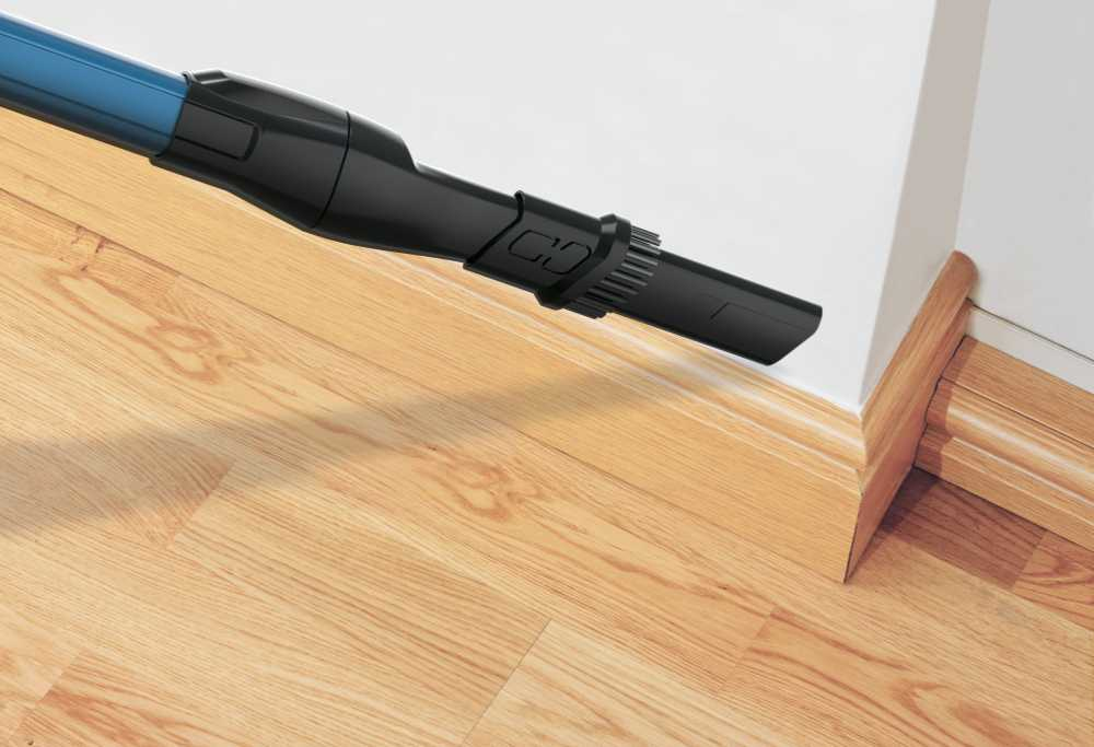 Hoover HF222UPT 011 Aspirateur-balai 2 en 1 Batterie Sec Tissu Sans sac 0,7 L 220 W Noir