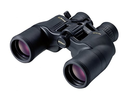 Nikon Aculon A211 8-18x42 binocular Negro