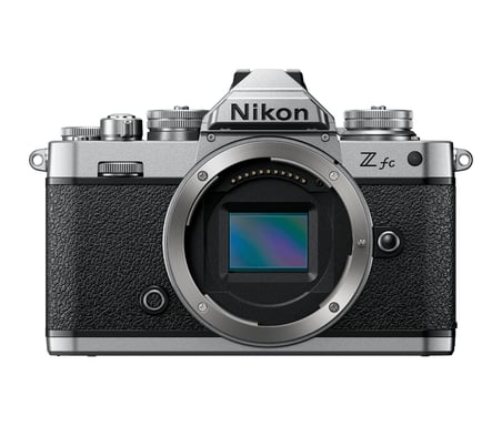 Nikon Z fc Cuerpo MILC 20,9 MP CMOS 5568 x 3712 Pixeles Negro, Plata