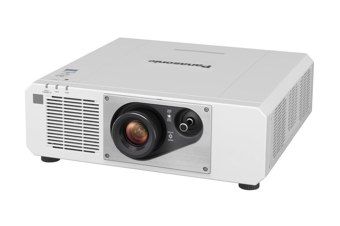 Panasonic PT FRQ50 DLP Full HD 1920x1080 16:9 5200 ANSI Lumen