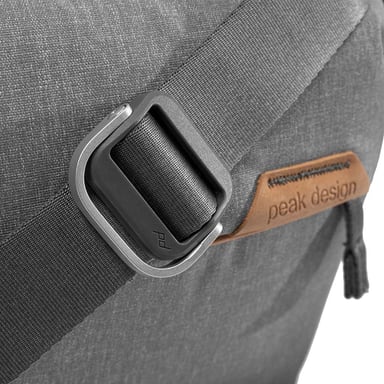 Peak Design Everyday Mochila bandolera Gris