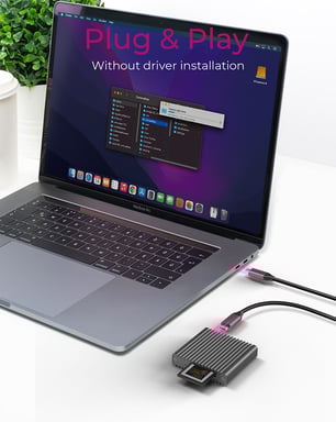 ICY BOX IB-CR404-C31 lector de tarjeta Negro