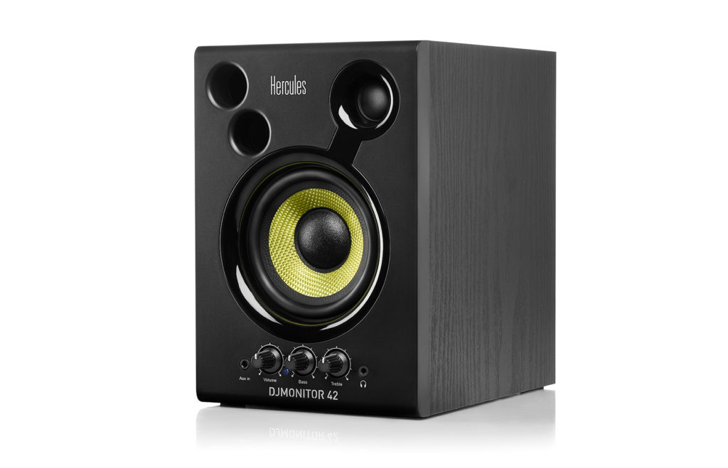 HERCULES DJMONITOR 42 Enceintes de monitoring actives 2 x RMS Woofer de 4'' Caisson en bois MDF 9mm - vue 3