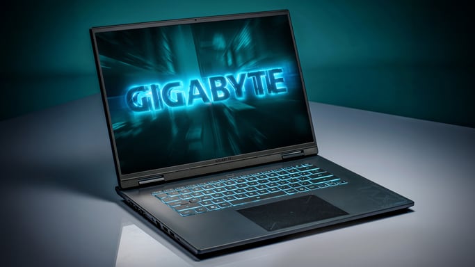 GIGABYTE GAMING A16 CTHI3PT894SD laptop Intel® Core™ i7 i7-13620H Ordinateur portable 40,6 cm (16'') WUXGA 16 Go DDR5-SDRAM 1 To SSD NVIDIA GeForce RTX 5050 Wi-Fi 6E (802.11ax) DOS gratuit Noir