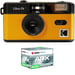 KODAK Pack F9 Plata + Película 400 ASA - Cámara Amarilla Kodak Recargable de 35mm, Objetivo Gran Angular Fijo, Visor Óptico, Flash Incorporado + Película APX 00, 36 exposiciones