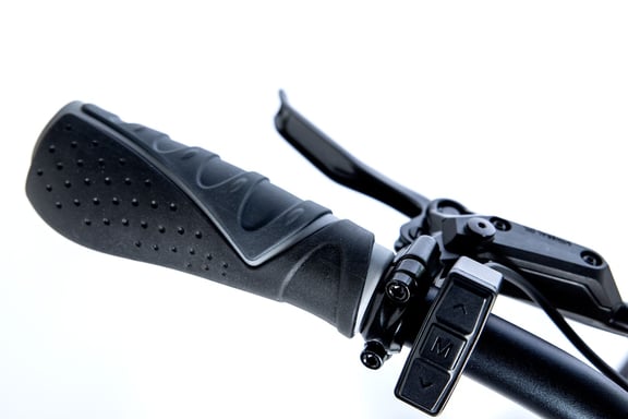 Bicicletta Elettrica, E-FAT20''PRO Moma Bikes, Alluminio, SHIMANO 8v, Doppie sospensioni, Freni a Disco idraulico, Batteria integrata Ion Litio 48V 15Ah