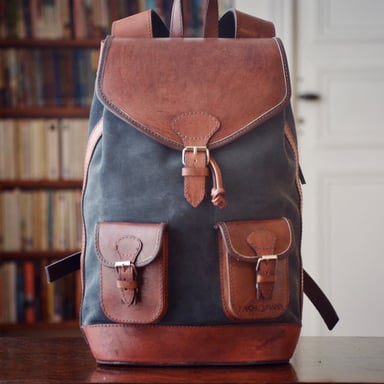 Sac à dos WE ECO Value , 17.1'', matière Eco-responsable ext rPET 300D et int rPET 210D, Gris chiné foncé. Dimension intérieure: 31*12*46cm