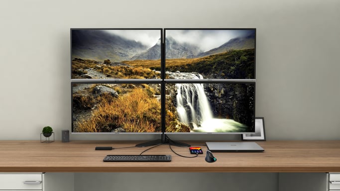 i-tec USB-C Quattro Display Docking Station con Power Delivery 85 W