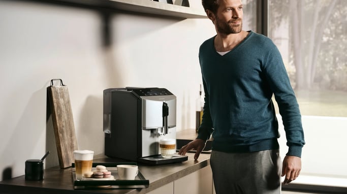 Siemens EQ.300 TF303E07 máquina de café Totalmente automática Máquina de espresso 1,4 L