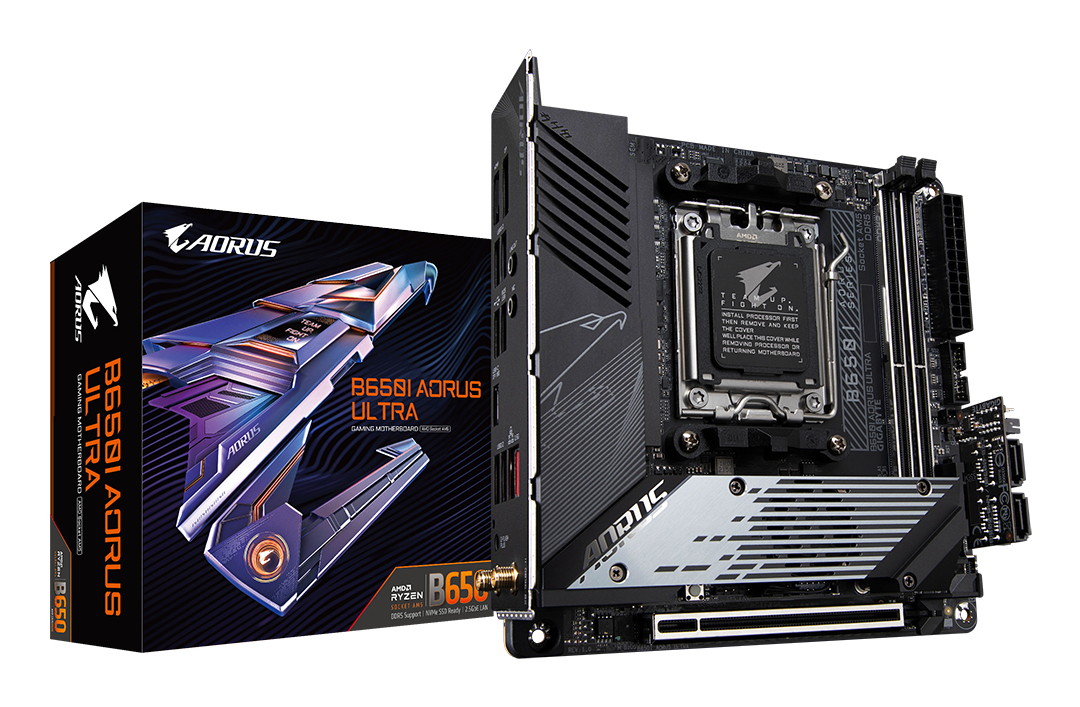 GIGABYTE B650I AORUS ULTRA Carte Mère Compatible avec les processeurs AMD Ryzen 9000 VRM numérique 8+2+1 jusqu'à 7200MHz DDR5 OC 1x PCIe 5.0 + 2x PCIe 4.0 .2 Wi Fi 6E LAN 2.5GbE USB 3.2 Gen 2x2 Neuf