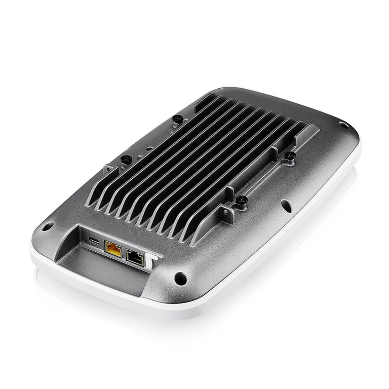 Zyxel WBE660S EU0101F point d'accès réseaux locaux sans fil 11530 Mbit/ Connexion Ethernet supportant 'alimentation via ce port PoE Neuf - vue 3