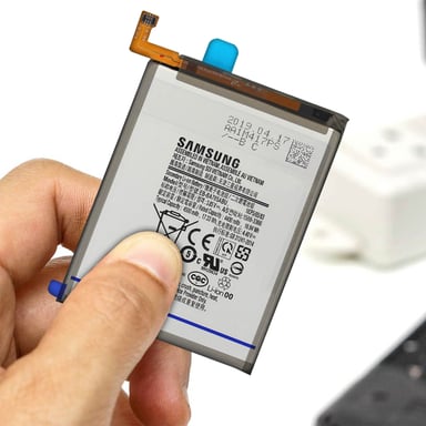 Samsung Galaxy A70 Batteria interna 4500mAh Originale EB-BA705ABU Bianco