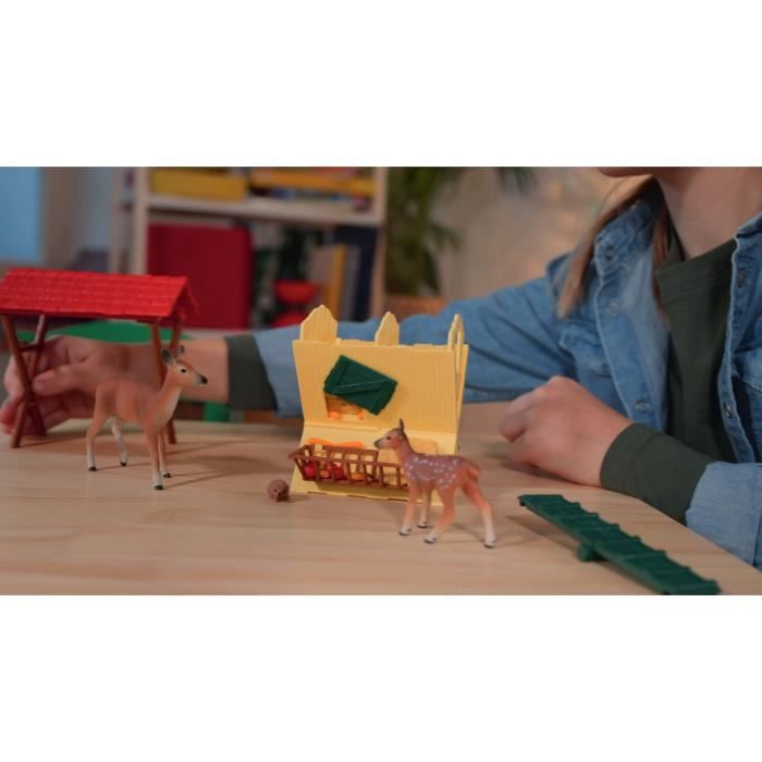 Cabane des animaux de la forêt Coffre schleich 42658 Farm World pour enfants dès - vue 4