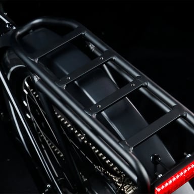 CYRUSHER Voyage Trekking E-Bike Motore 250W Batteria 36V 14Ah Pneumatici 27,5''