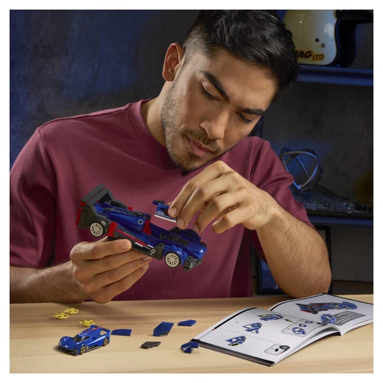 Mattel Hot Wheels Cadillac voiture à construire - vue 3