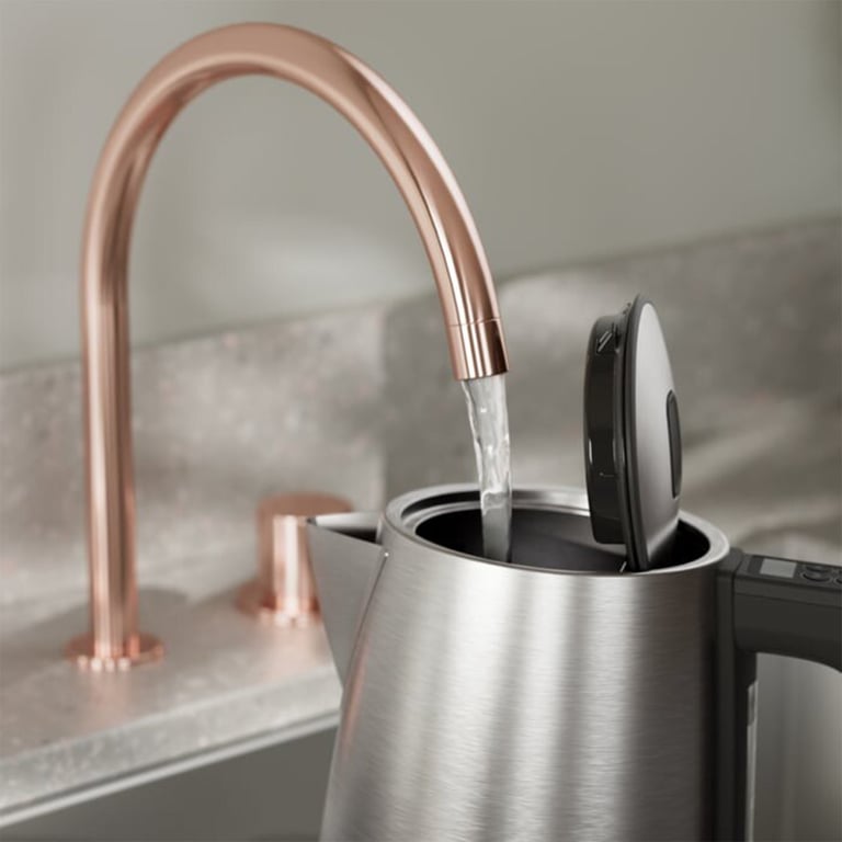 Bouilloire électrique Electrolux E5K1-6ST - 2400 W, acier inoxydable - Neuf
