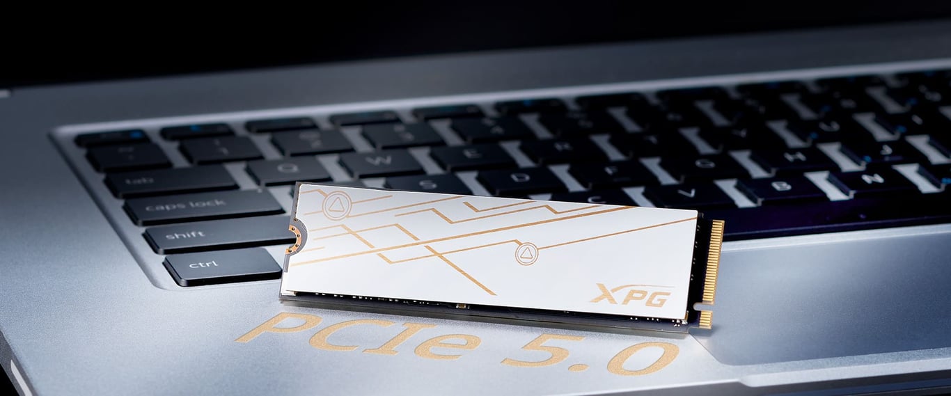 ADATA SMAR 1TCS disque SSD .2 PCI Express 5.0 NVMe 3D NAND Neuf - vue 3