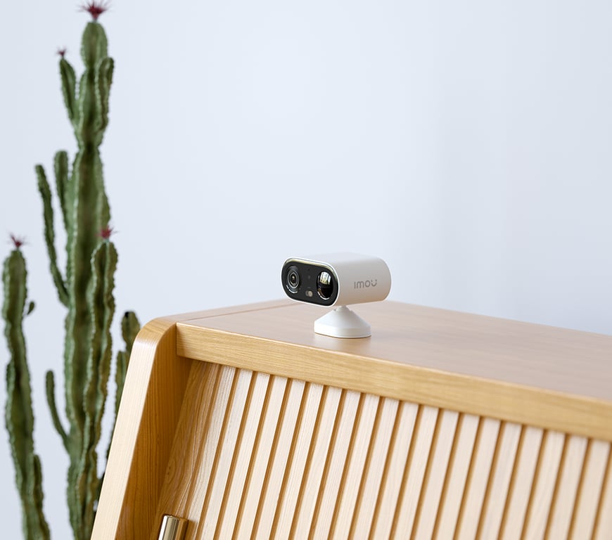 Caméra de surveillance connectée Imou Cell Go Full Color intérieure extérieure - vue 2