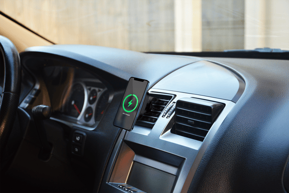 Caricabatterie a induzione 2 in 1 MagSafe 15W con supporto auto