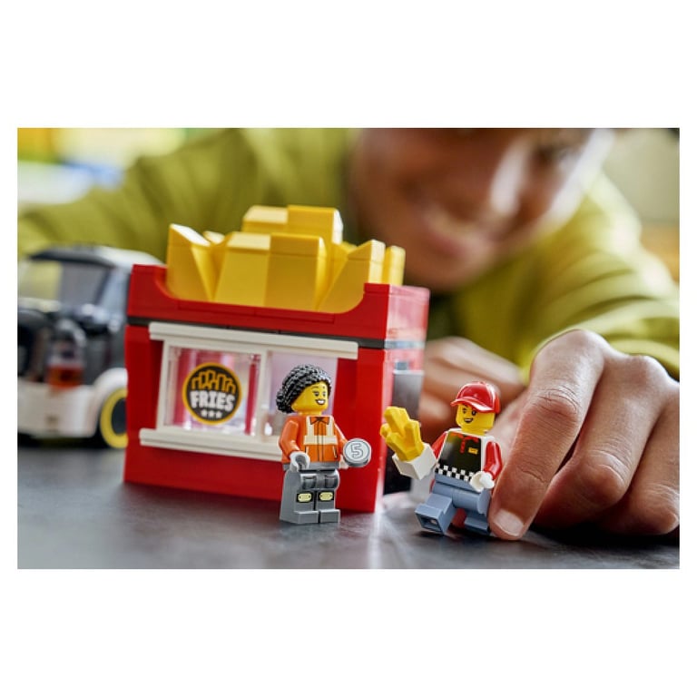 LEGO City Le Food-Truck de Frites 60488 - vue 6