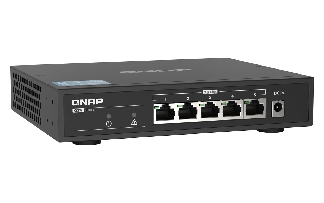 QNAP QSW 1105 5T - vue 3