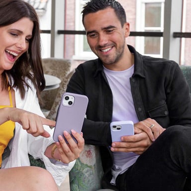 Accezz Coque Liquid Silicone pour Apple iPhone 15 Pro Max - Lavender Gray