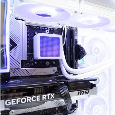 PC Gaming PcCom Imperial Ryzen 7 7800X3D, 32 Go DDR5, SSD 2 To NVMe, RTX 5070 12 Go GDDR7, Windows 11 Home