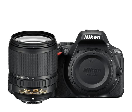 Nikon D5500 + AF-S DX NIKKOR 18-140mm f/3.5-5.6G ED VR Kit d'appareil-photo SLR 24,2 MP CMOS 6000 x 4000 pixels Noir