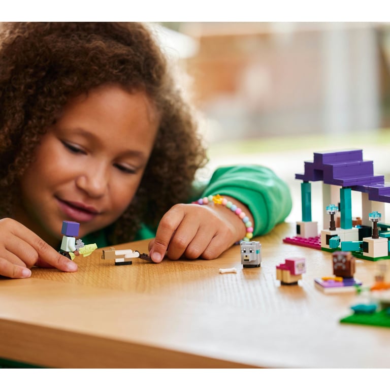 LEGO Minecraft Le Sanctuaire Animalier 21253 - vue 3