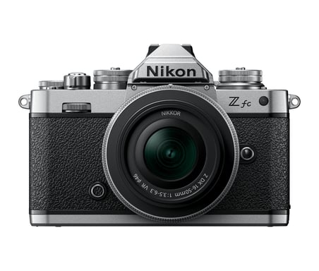 Nikon Z fc + 16-50 VR MILC 20,9 MP CMOS 5568 x 3712 Pixeles Negro, Plata