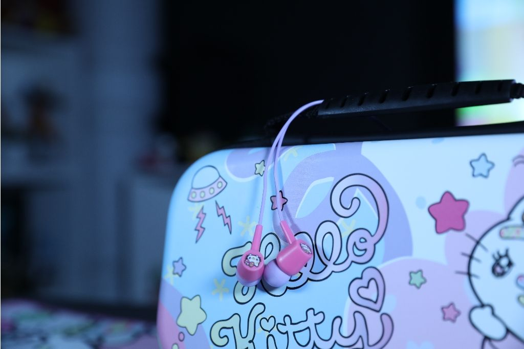 Kit starter Konix Hello Kitty pour Nintendo Switch - vue 4