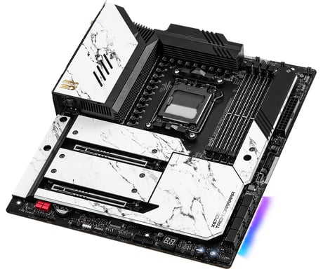 Asrock X670E Taichi Carrara AMD X670 Emplacement AM5 ATX étendu