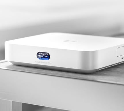Router Ubiquiti UniFi Cloud Gateway Max
