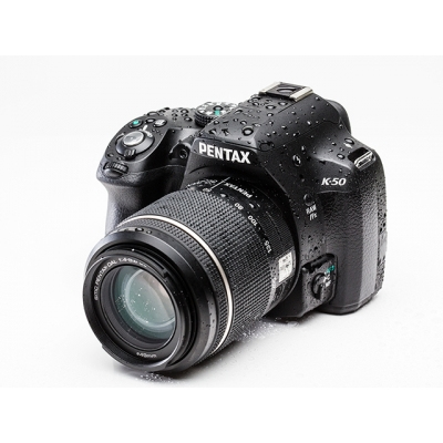 Pentax K50 Black + Dal 18-55 Mm Wr + Sigma 70-300 + Bag + Sd 4Gb Kit D'Appareil-Photo Slr 16,28 Mp Cmos 4928 X 3264 Pixels Noir - Très Bon État