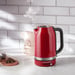 Hervidor KitchenAid 5KEK1701EER de 2400 W, rojo