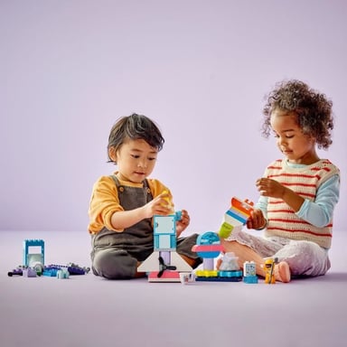 LEGO® DUPLO® 3-in-1 Avventura nello spazio: navetta ed esplorazione