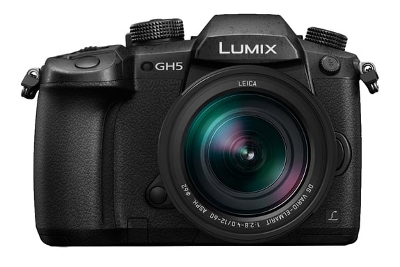 Panasonic Lumix DMC-GH5 + Leica 12-60mm F2.8-F4.0 MILC 20,3 MP Live MOS 5184 x 3888 pixels Noir