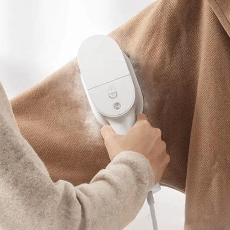 Fer à vapeur portatif Xiaomi Fer à vapeur 100W - Pression jusqu'à 30 kPa - Utilisation verticale et horizontale - Préchauffage en 30 secondes - Couleur blanche - Neuf