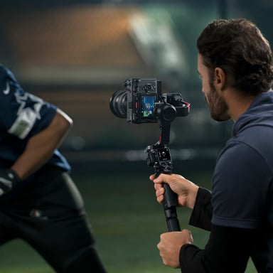 DJI RS 4 Combo Stabilisateur de caméra portative Noir