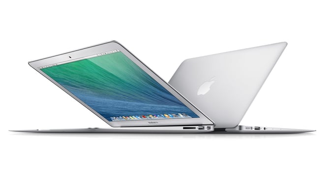 Apple MacBook Air Intel® Core™ i5 i5-4260U Ordinateur portable 33,8 cm (13.3'') WXGA+ 4 Go DDR3-SDRAM 128 Go Flash Wi-Fi 5 (802.11ac) Mac OS X Mavericks Argent