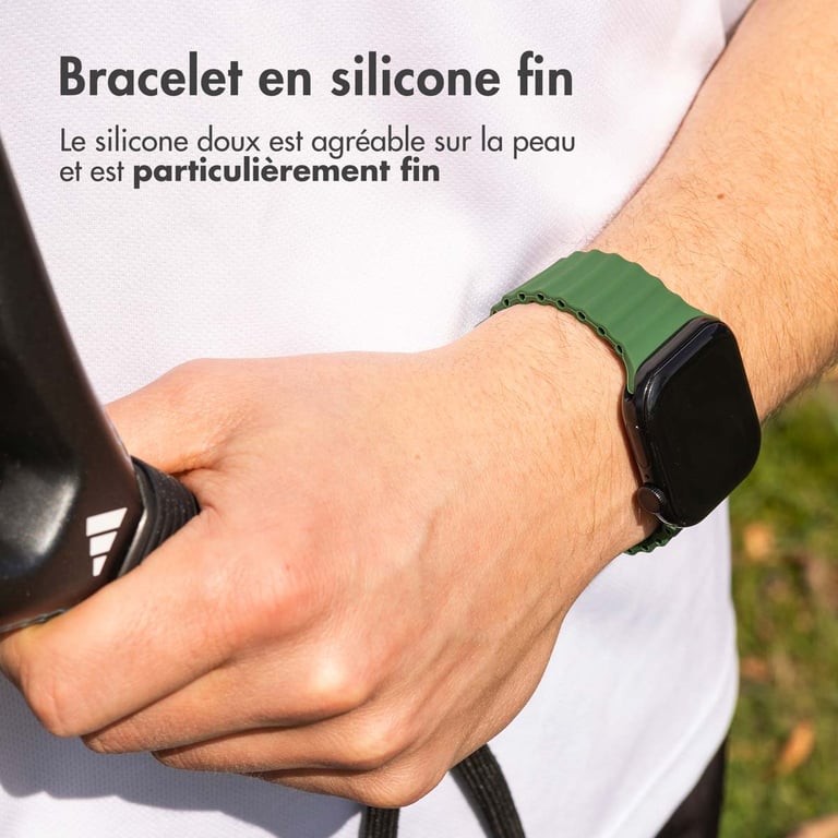imoshion Bracelet Athletic en silicone pour Apple Watch | 44/45/46/49 mm - Vert foncé - Neuf
