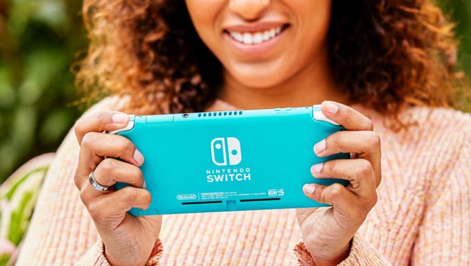 Switch Lite 32 GB - Console di gioco portatile con schermo touch screen Wifi da 14 cm (5,5''), turchese