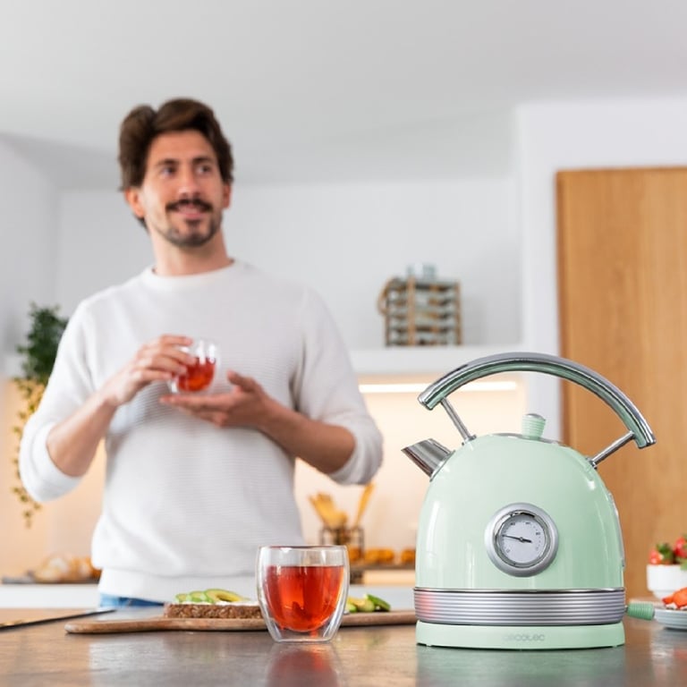 Bouilloire Cecotec ThermoSense 420 – 1.8L 2200W - vue 6