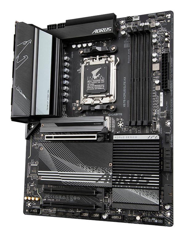 Gigabyte X670 AORUS PRO AX Neuf - vue 3