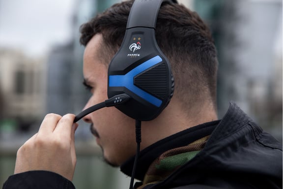 Konix 3328170285698 auricolari/cuffie cablate con archetto play nero, blu