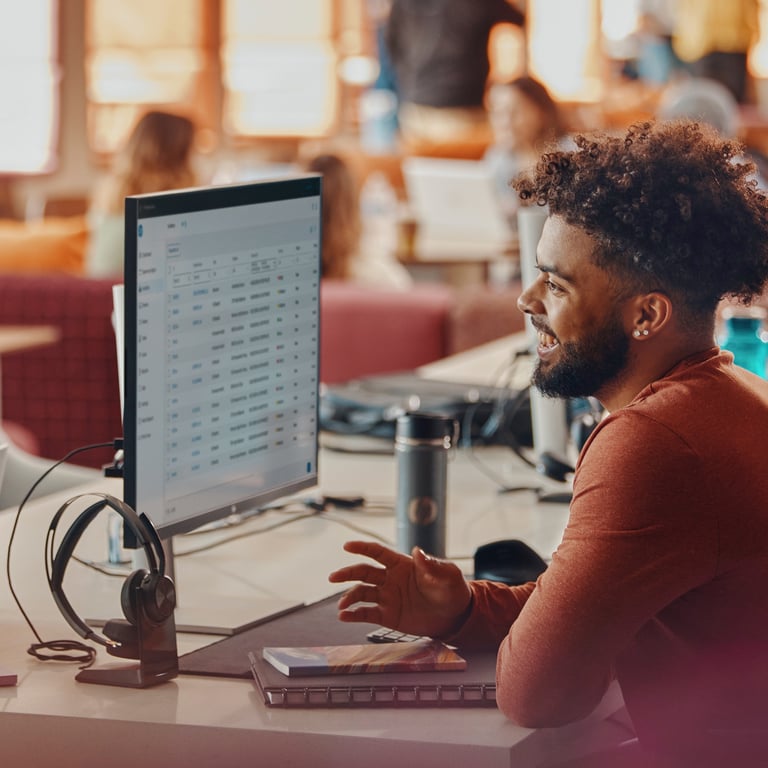 POLY Micro casque VFOCUS2 avec socle de charge Neuf - vue 3