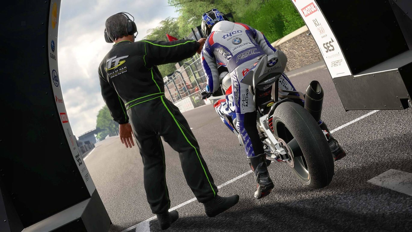 Jeu vidéo BIGBEN TT Isle of Man Course PS4 8 joueurs en ligne - vue 4