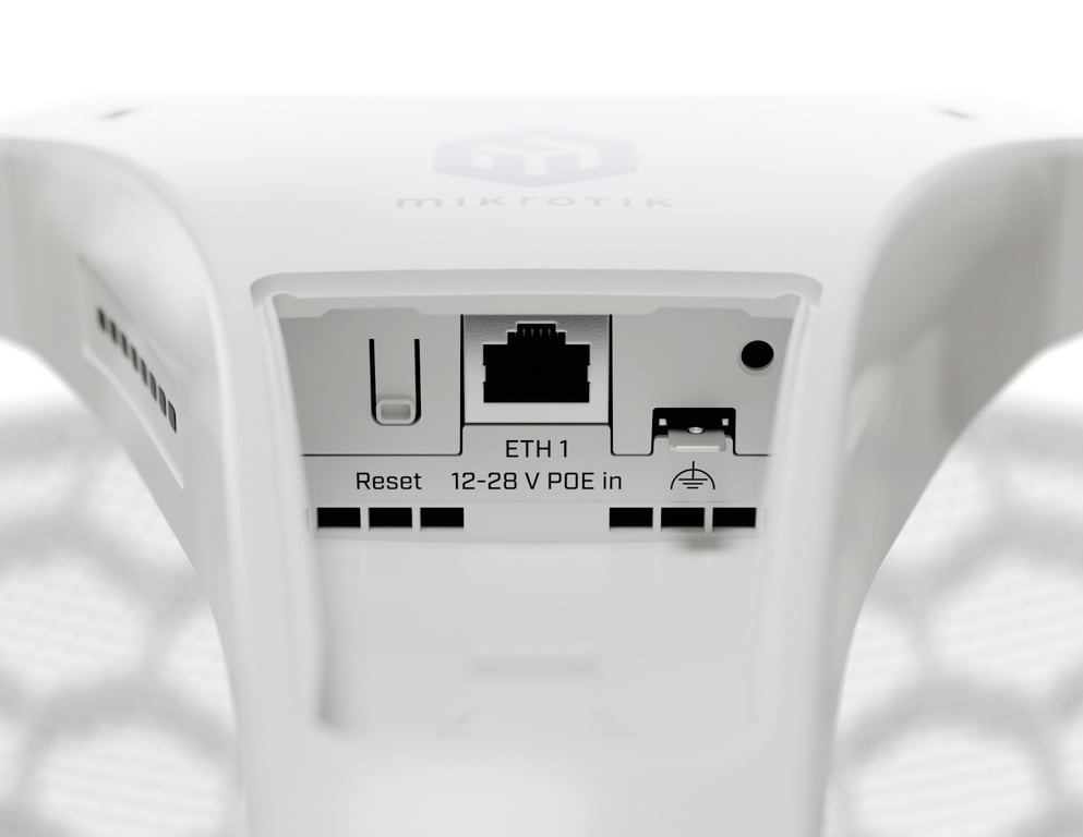 CPE Mikrotik LHG 5ax WiFi6 27 dBi h 30 km - vue 4