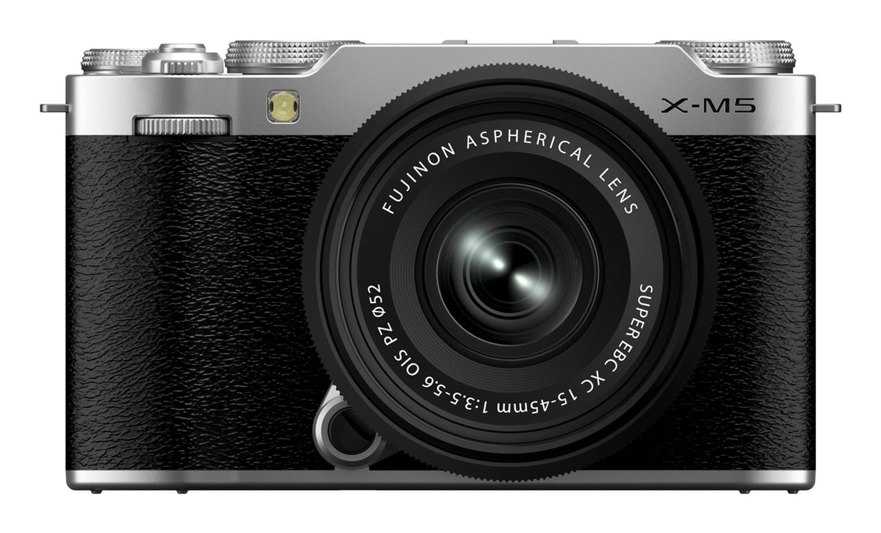 Fujifilm X-M5 SILVER Kit XC 15-45mm MILC 26,1 MP X-Trans CMOS 4 6240 x 4160 pixels Argent - Neuf