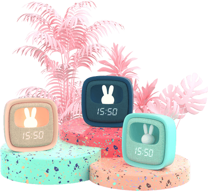MOB - MOBILITY ON BOARD Billy Clock Sveglia e luce notturna per bambini - Motivo coniglio - Parte anteriore in tessuto - Struttura in plastica morbida al tatto - Data, ora e 3 allarmi programmabili (turchese)